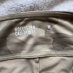 Hollister Cali Sport Camouflage Leggings